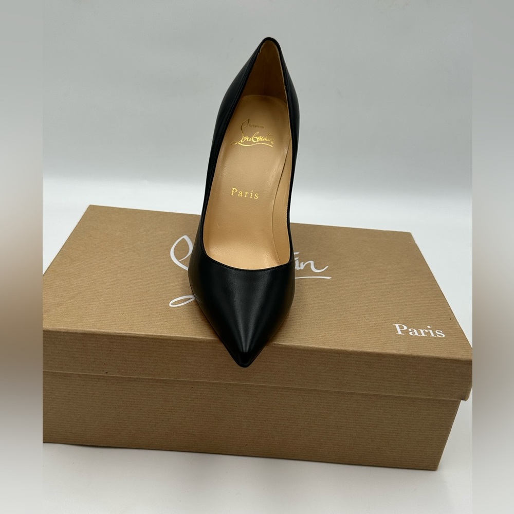 Christian Louboutin Apostrophy 100 Leather Pumps. Bla… Gem